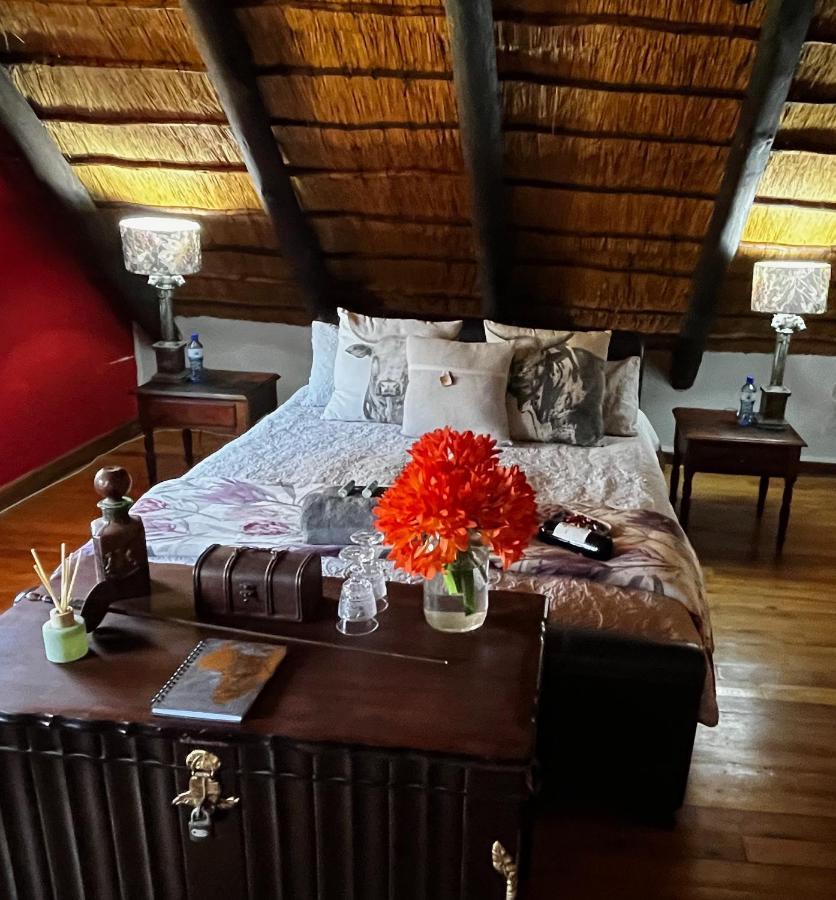 OppiPlasie Guest House Brits Extérieur photo