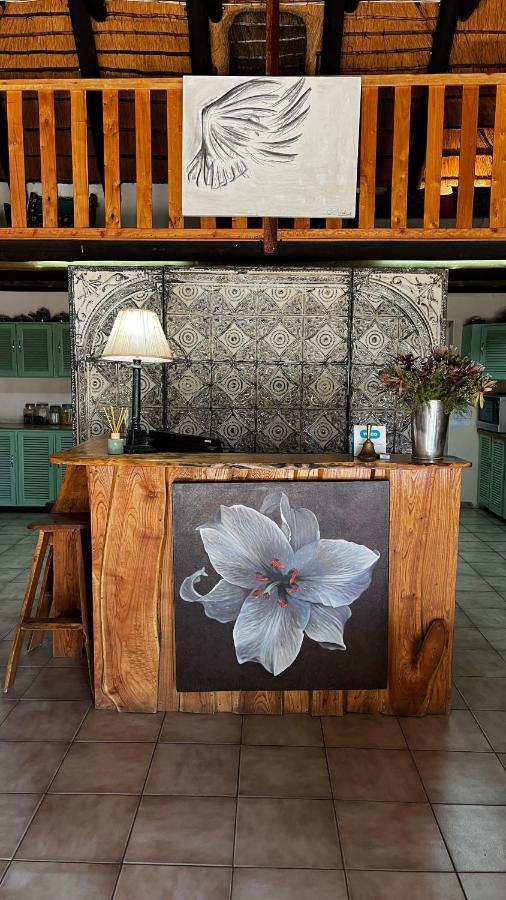 OppiPlasie Guest House Brits Extérieur photo