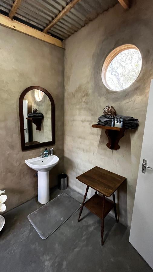 OppiPlasie Guest House Brits Extérieur photo